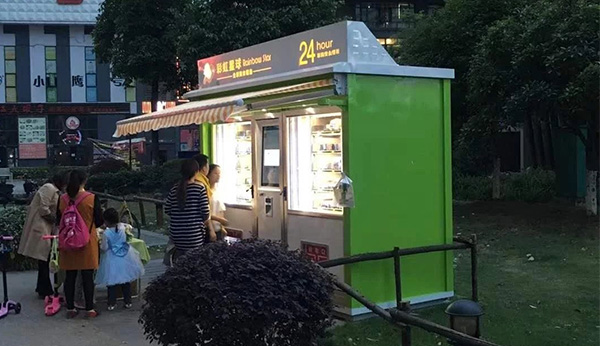 飲料智能售貨機充當城市小衛(wèi)士，緊急情況大顯身手